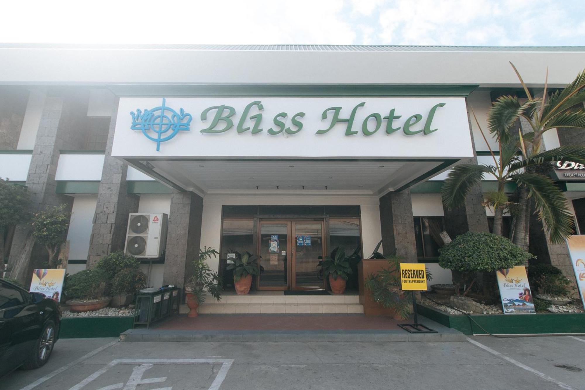 Bliss Hotel Dau Mabalacat Kültér fotó