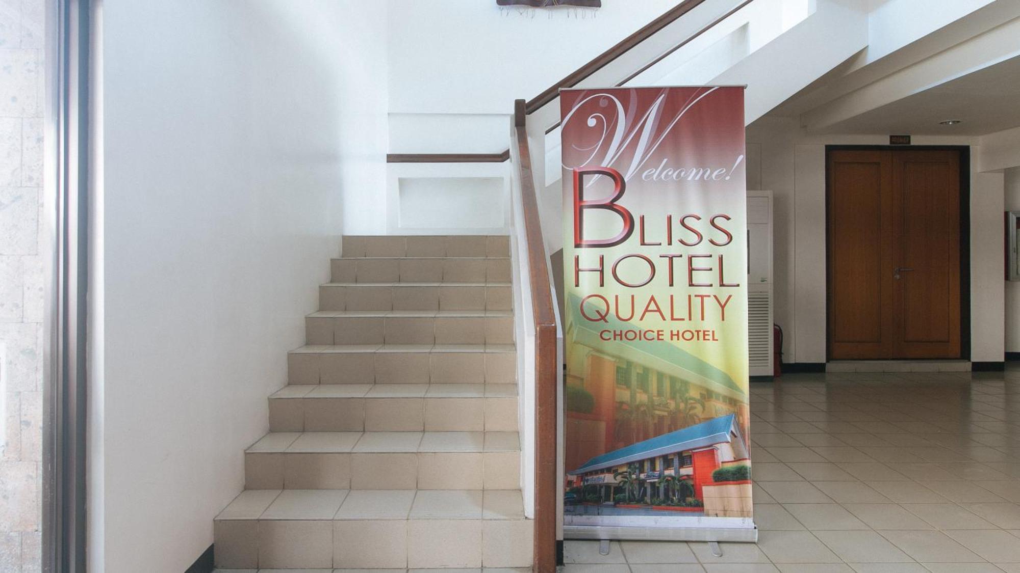 Bliss Hotel Dau Mabalacat Kültér fotó