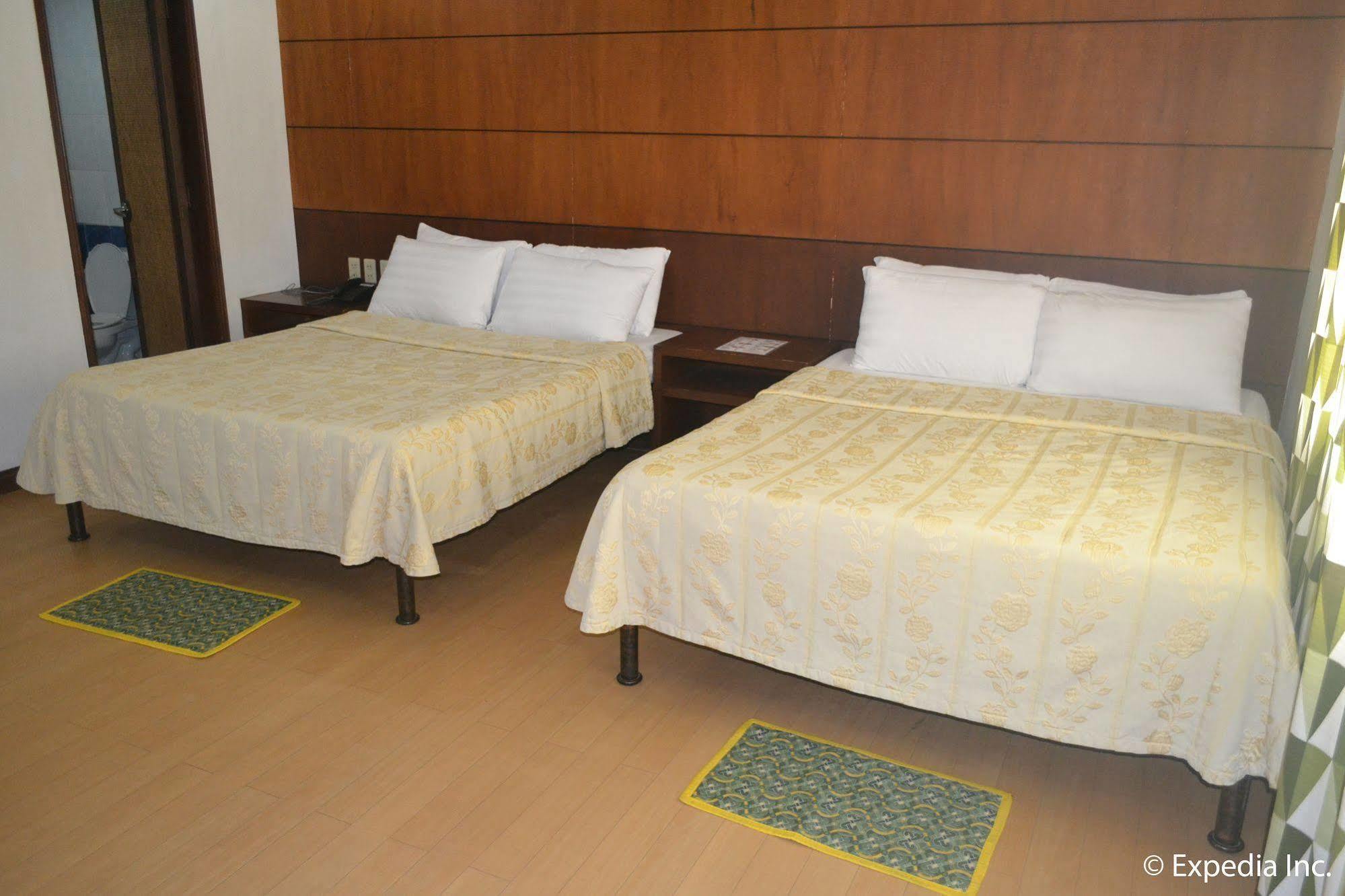 Bliss Hotel Dau Mabalacat Kültér fotó