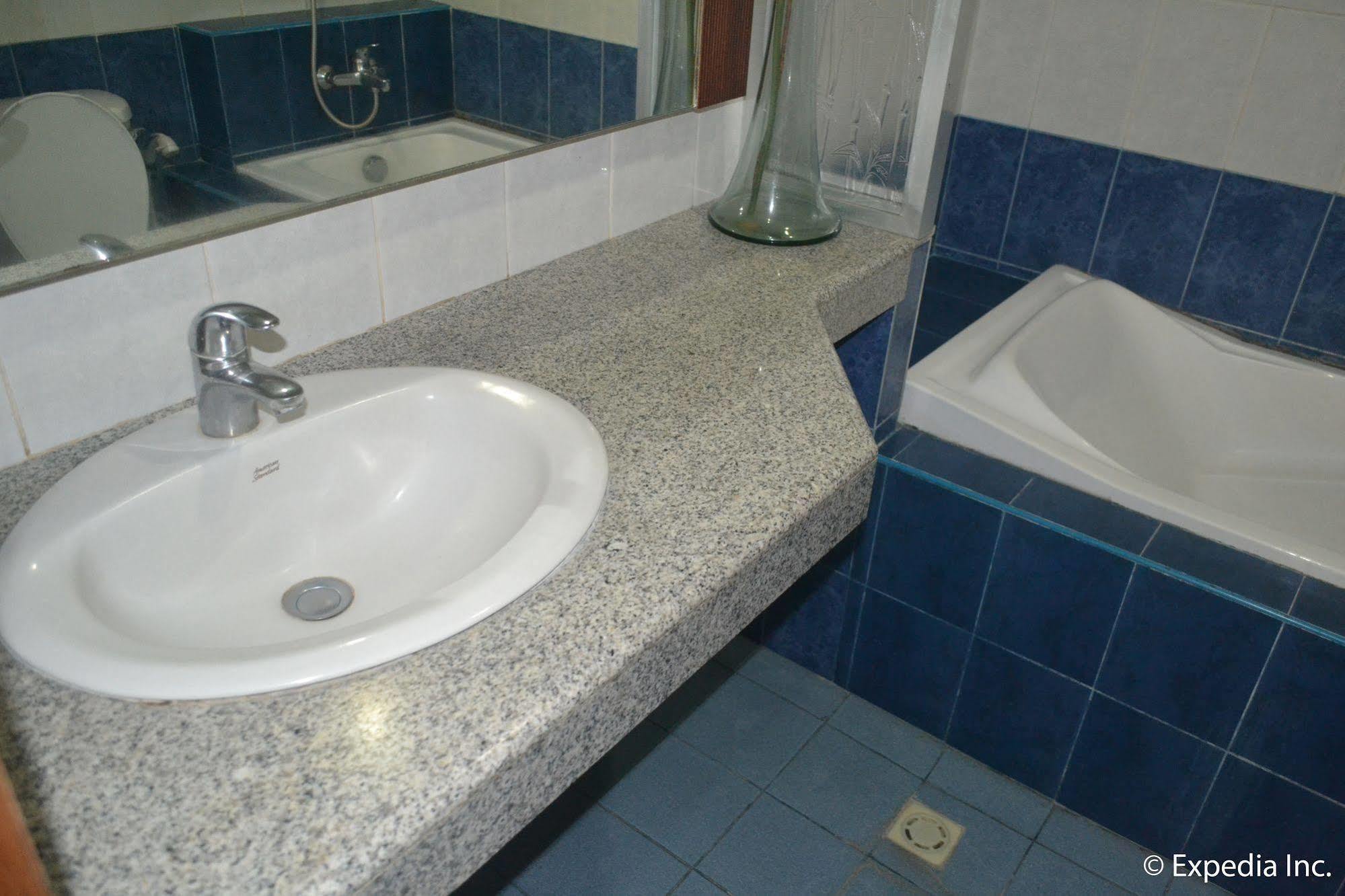 Bliss Hotel Dau Mabalacat Kültér fotó
